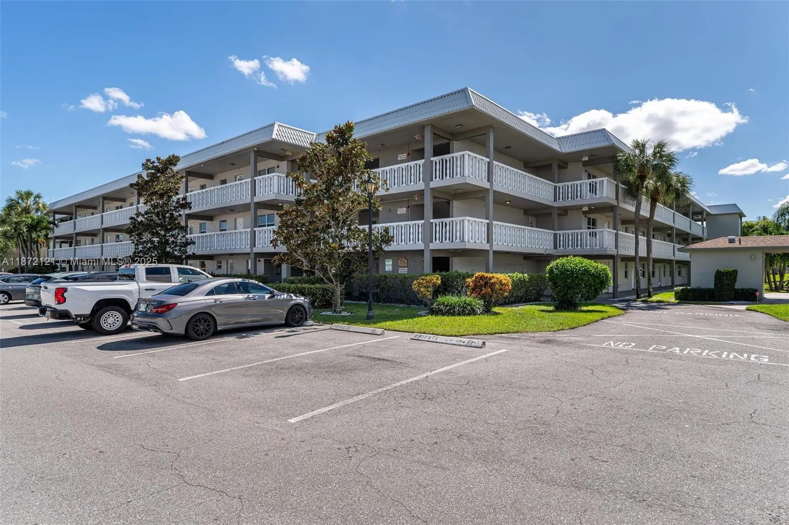 9856 Marina Blvd, #1320