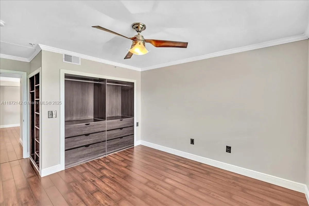 3659 NW Adriatic Ln, #305