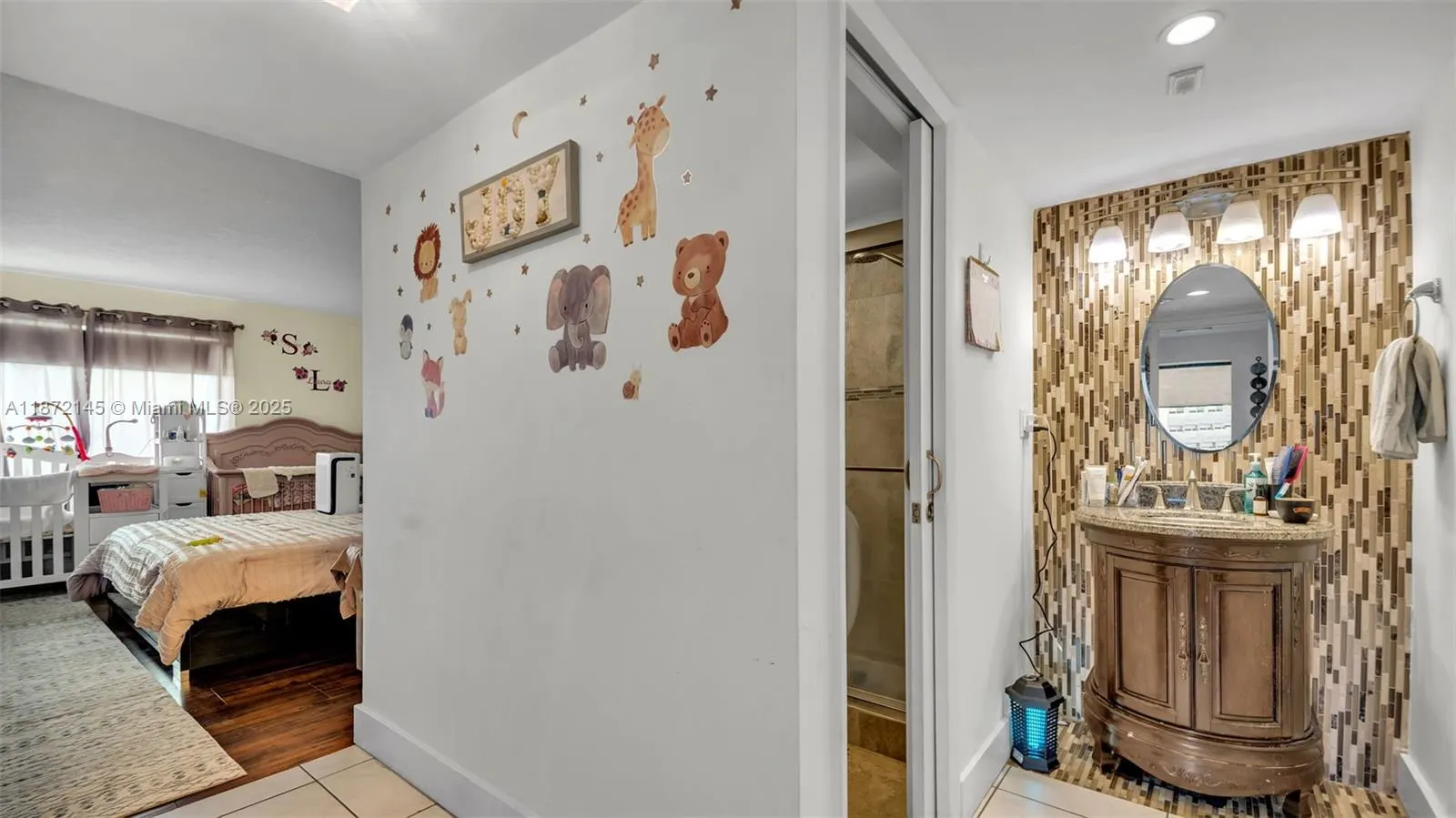 8001 Crespi Blvd, #4B
