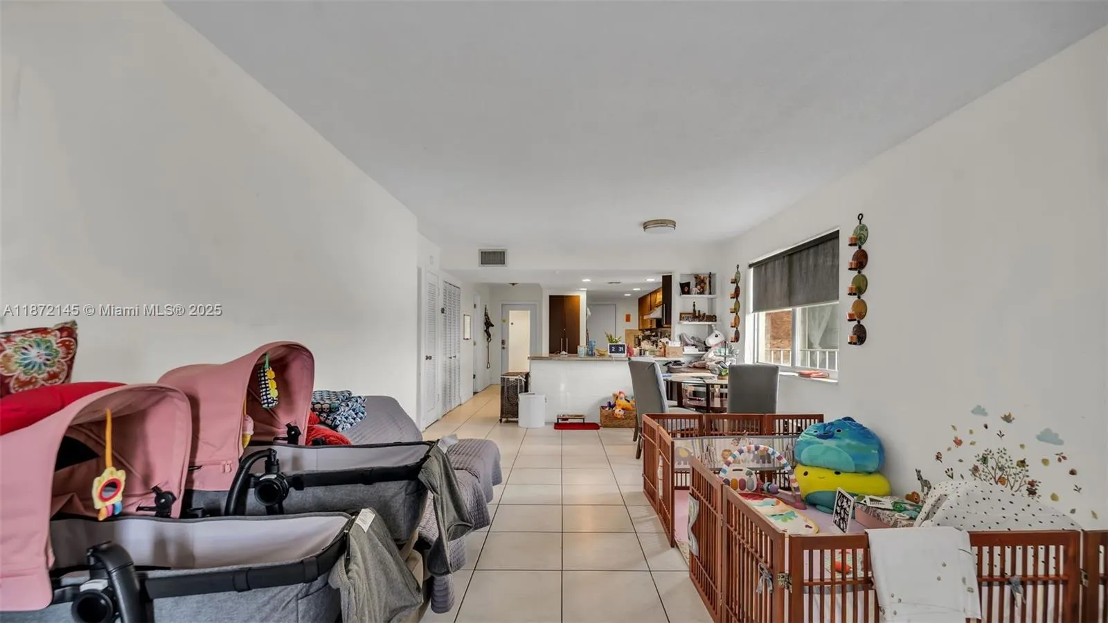 8001 Crespi Blvd, #4B
