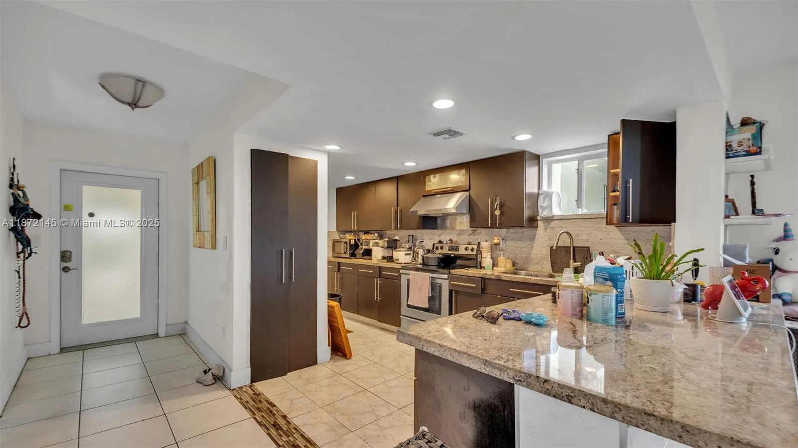 8001 Crespi Blvd, #4B