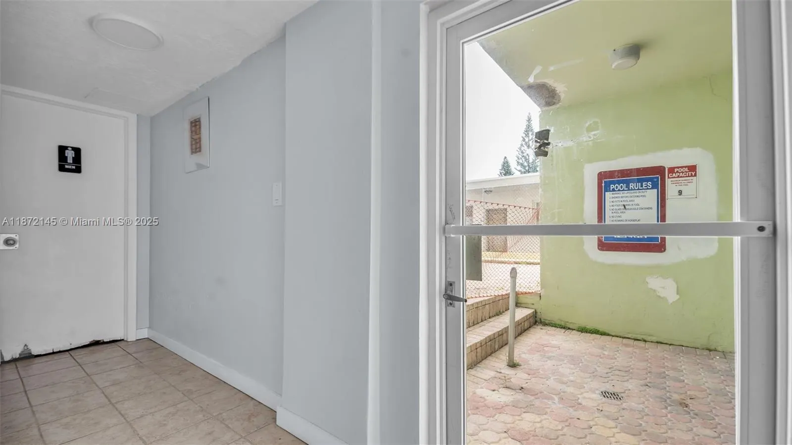 8001 Crespi Blvd, #4B