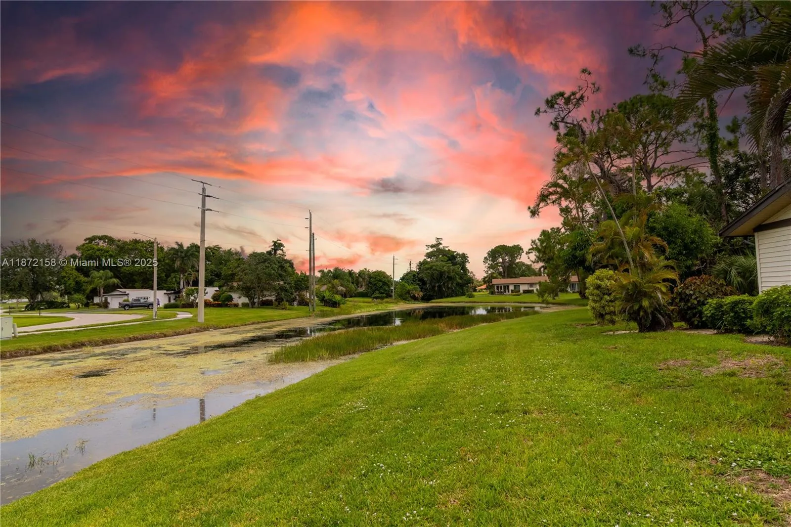 1014 Pine Isle Ln, #1014