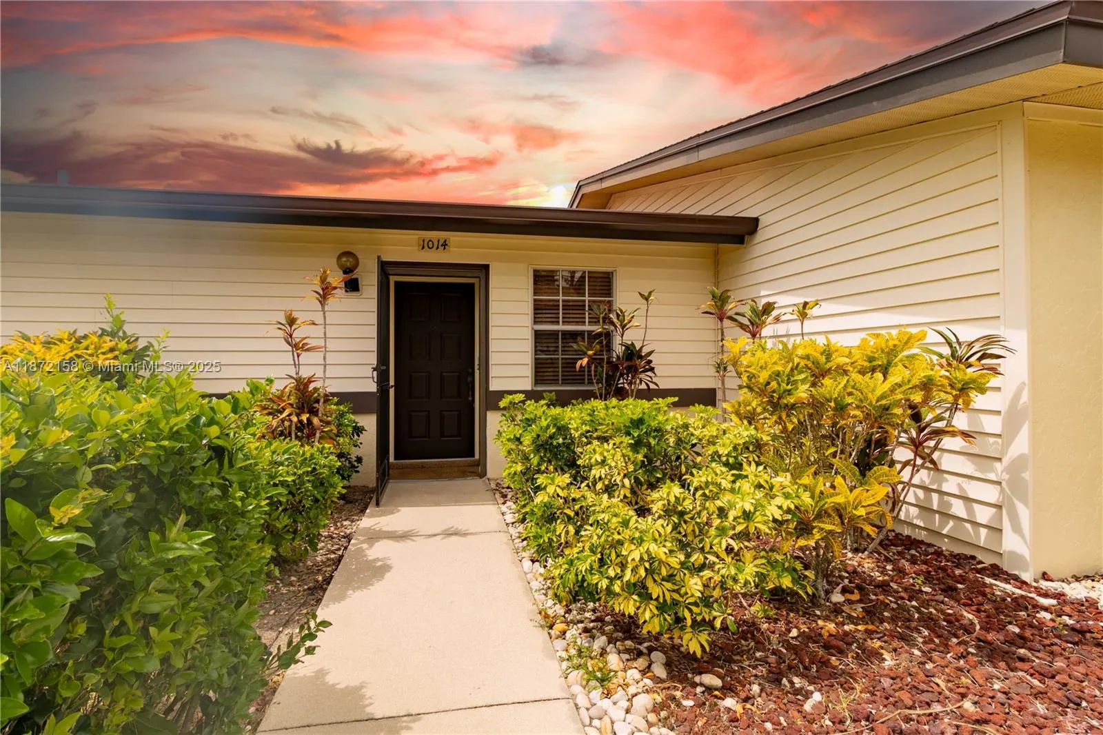 1014 Pine Isle Ln, #1014