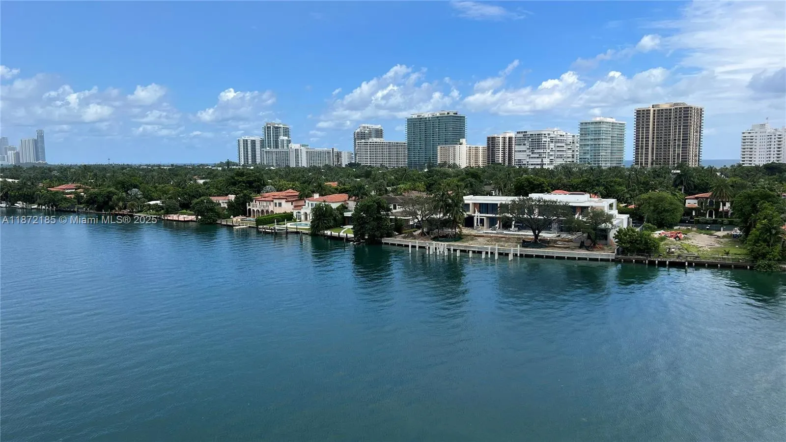 9821 E Bay Harbor Dr, #904