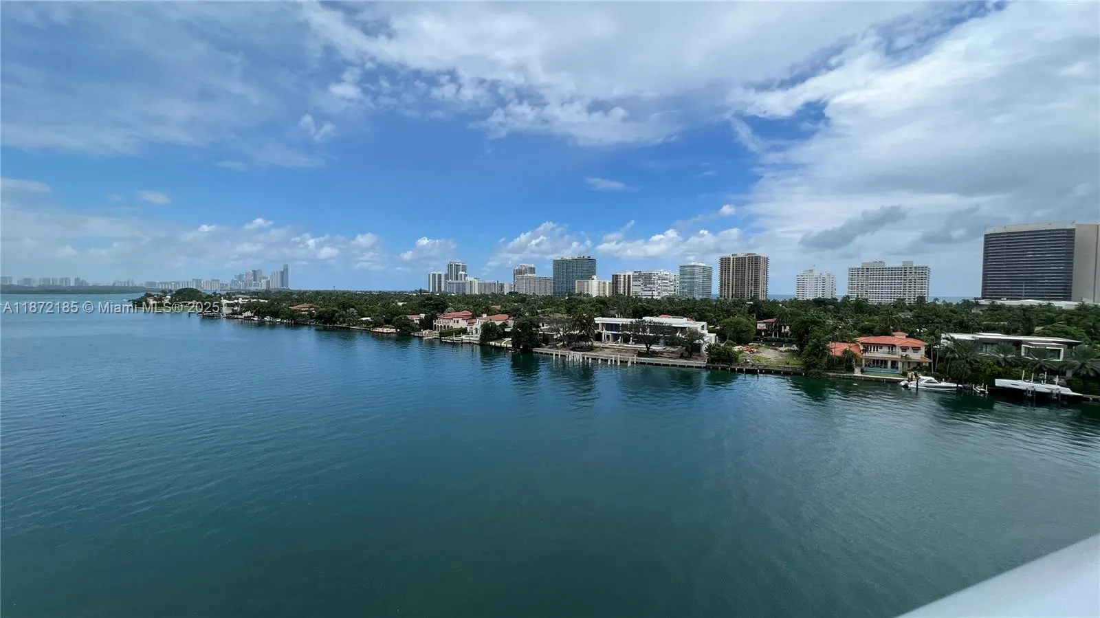 9821 E Bay Harbor Dr, #904