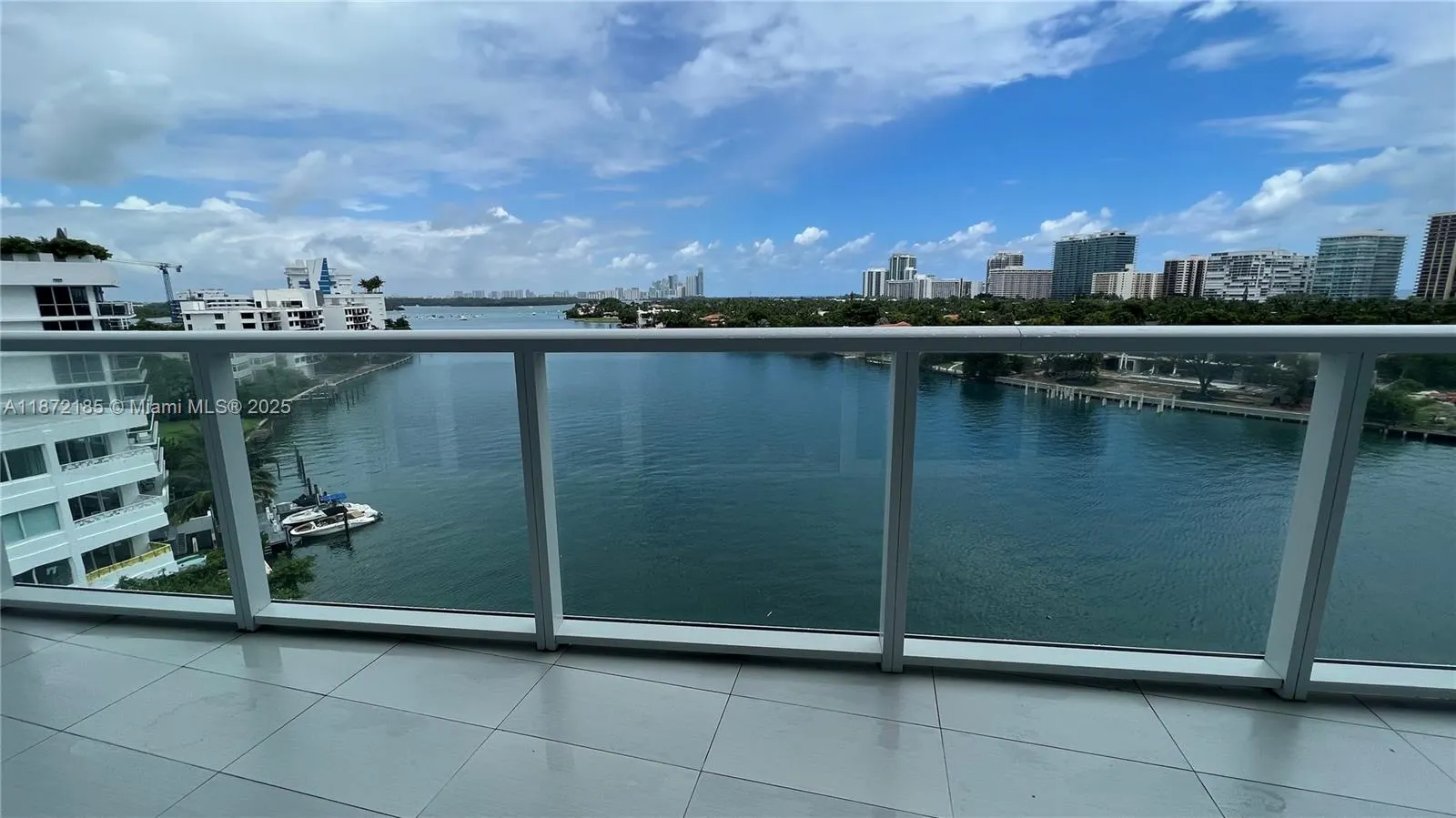 9821 E Bay Harbor Dr, #904