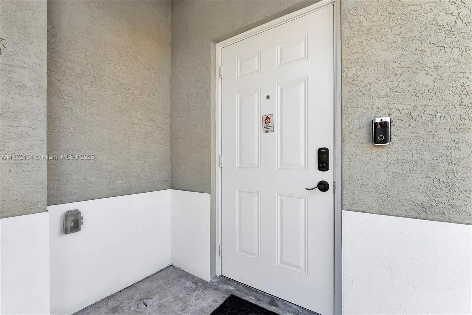 935 NW 2nd Ave