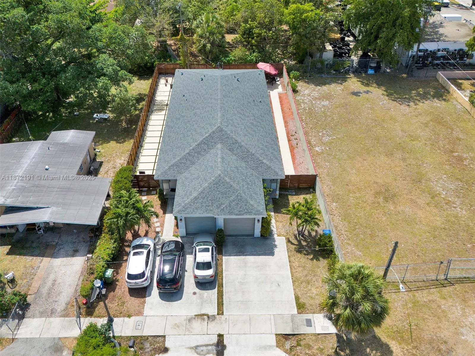 935 NW 2nd Ave