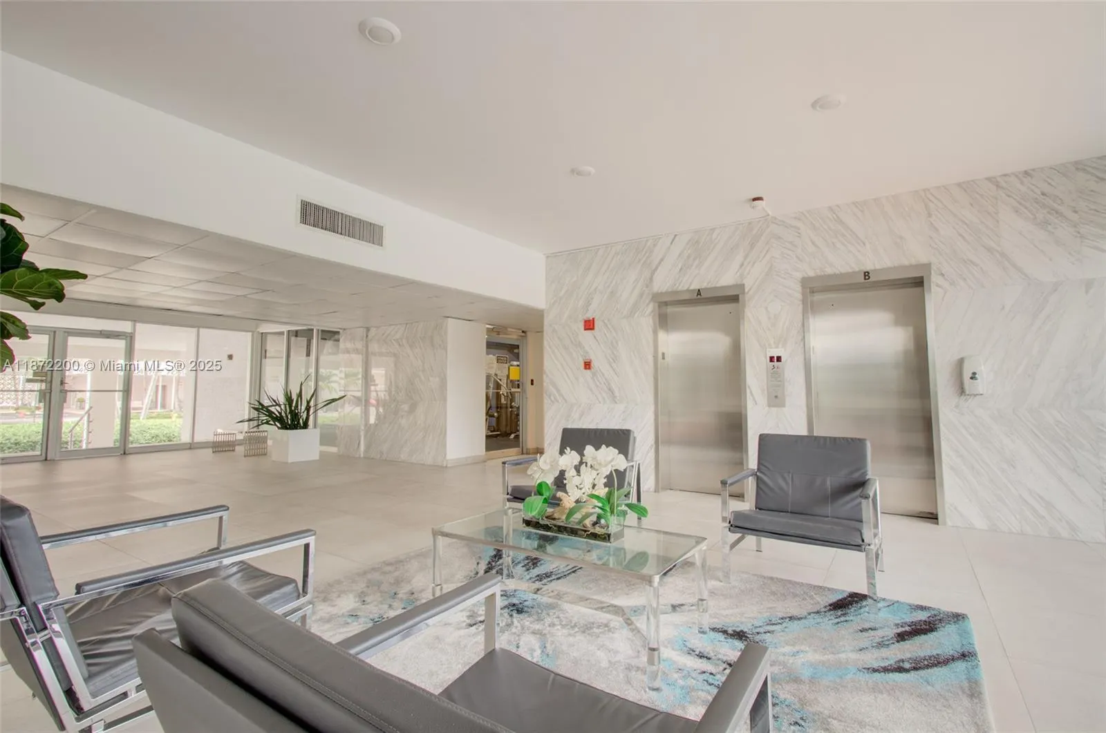 401 Golden Isles Dr, #702