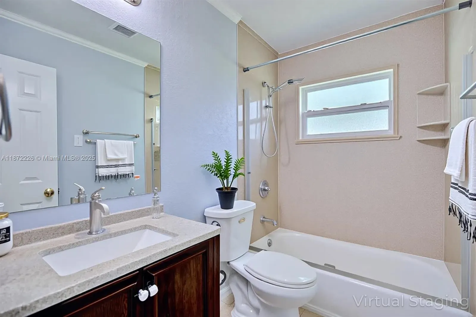 3308 Austin St