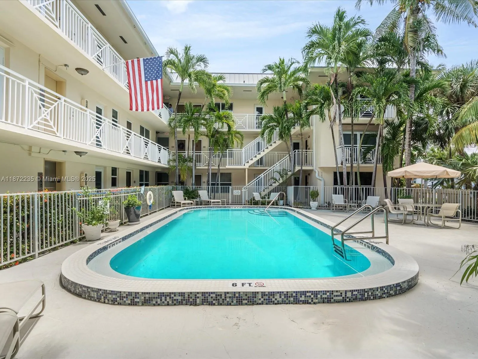 255 Sunrise Dr, #307