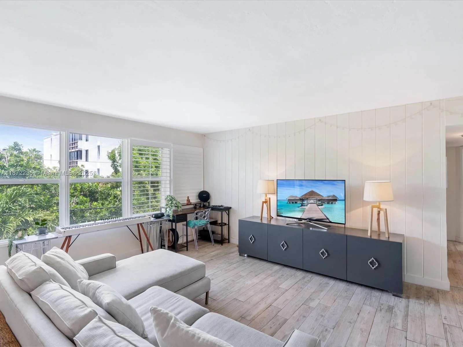 255 Sunrise Dr, #307