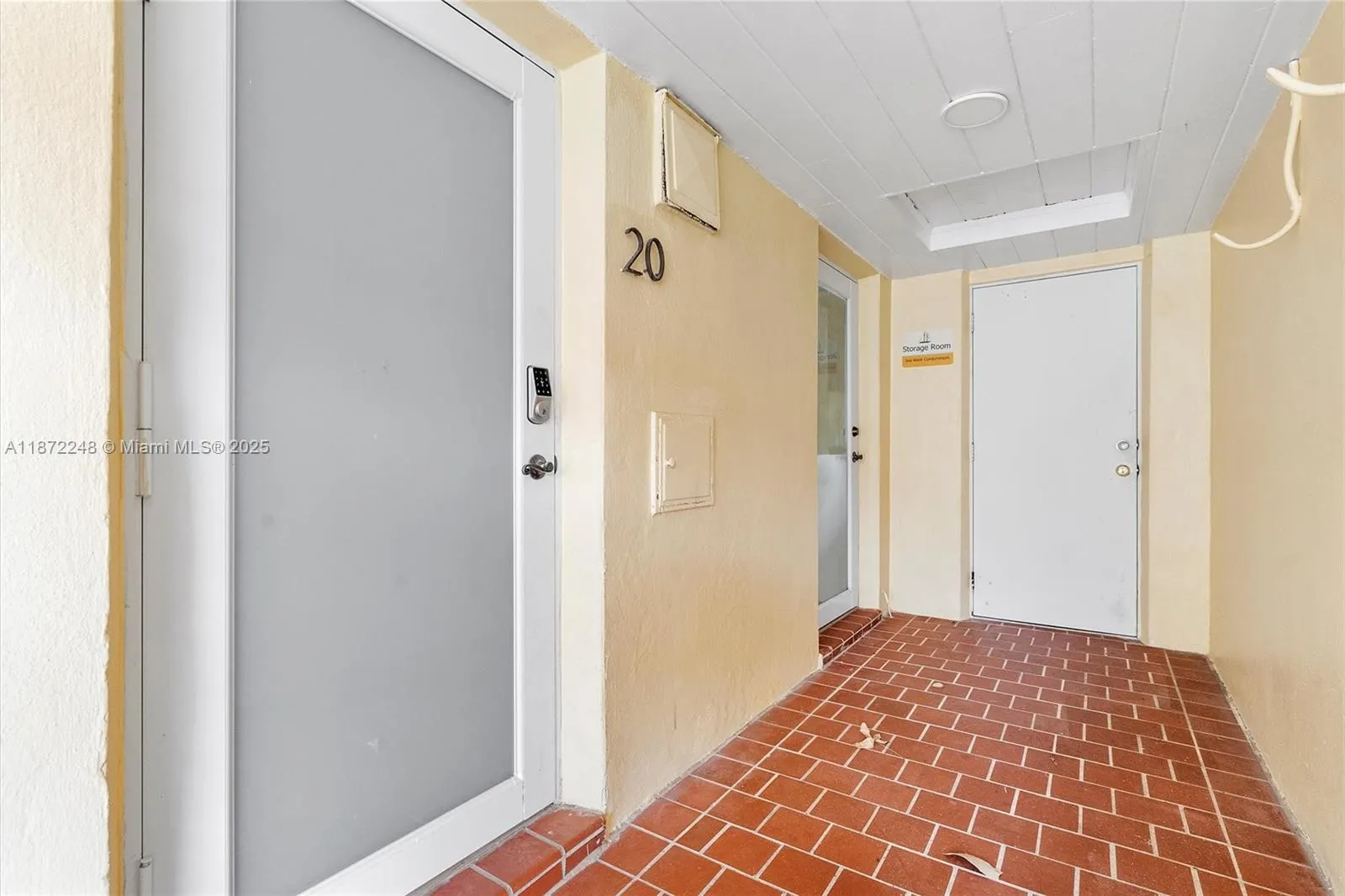 7400 Harding Ave, #20