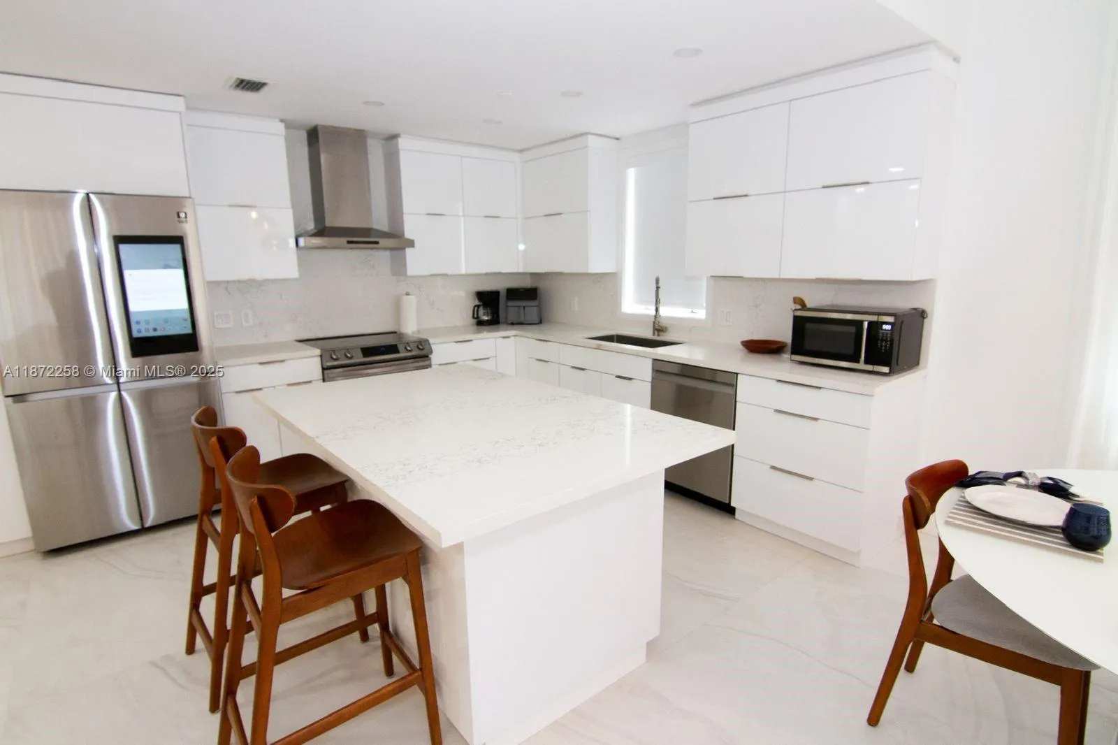 19217 Fisher Island Dr, #19217