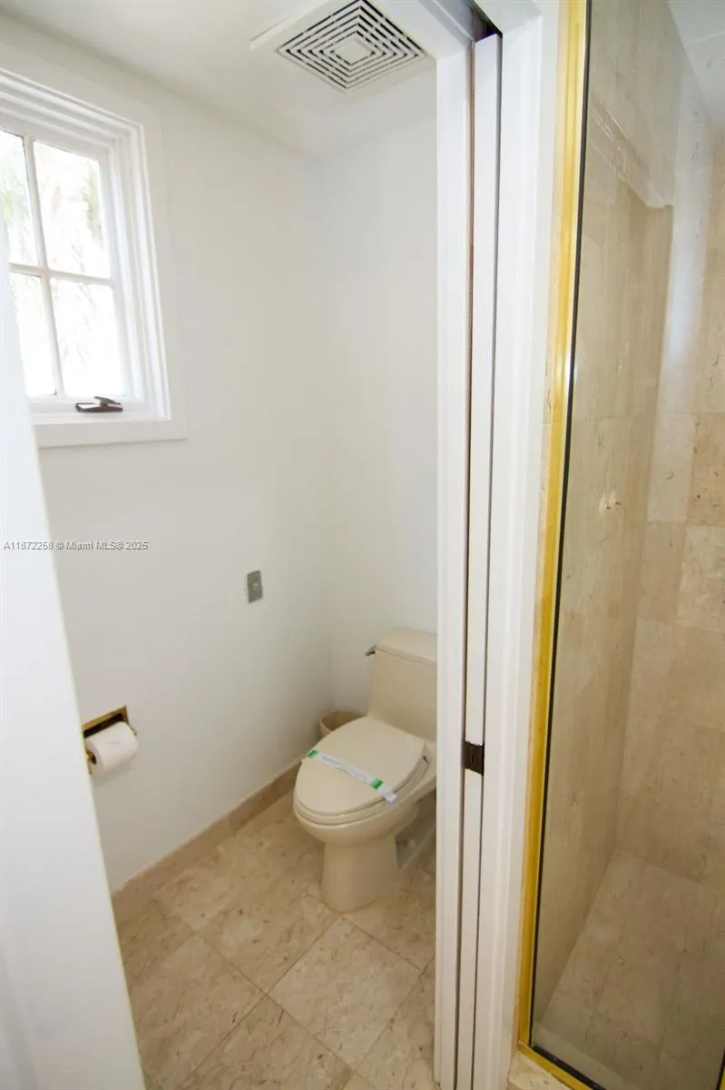 19217 Fisher Island Dr, #19217