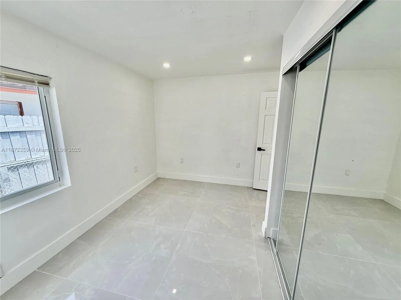 2885 NW 56th St