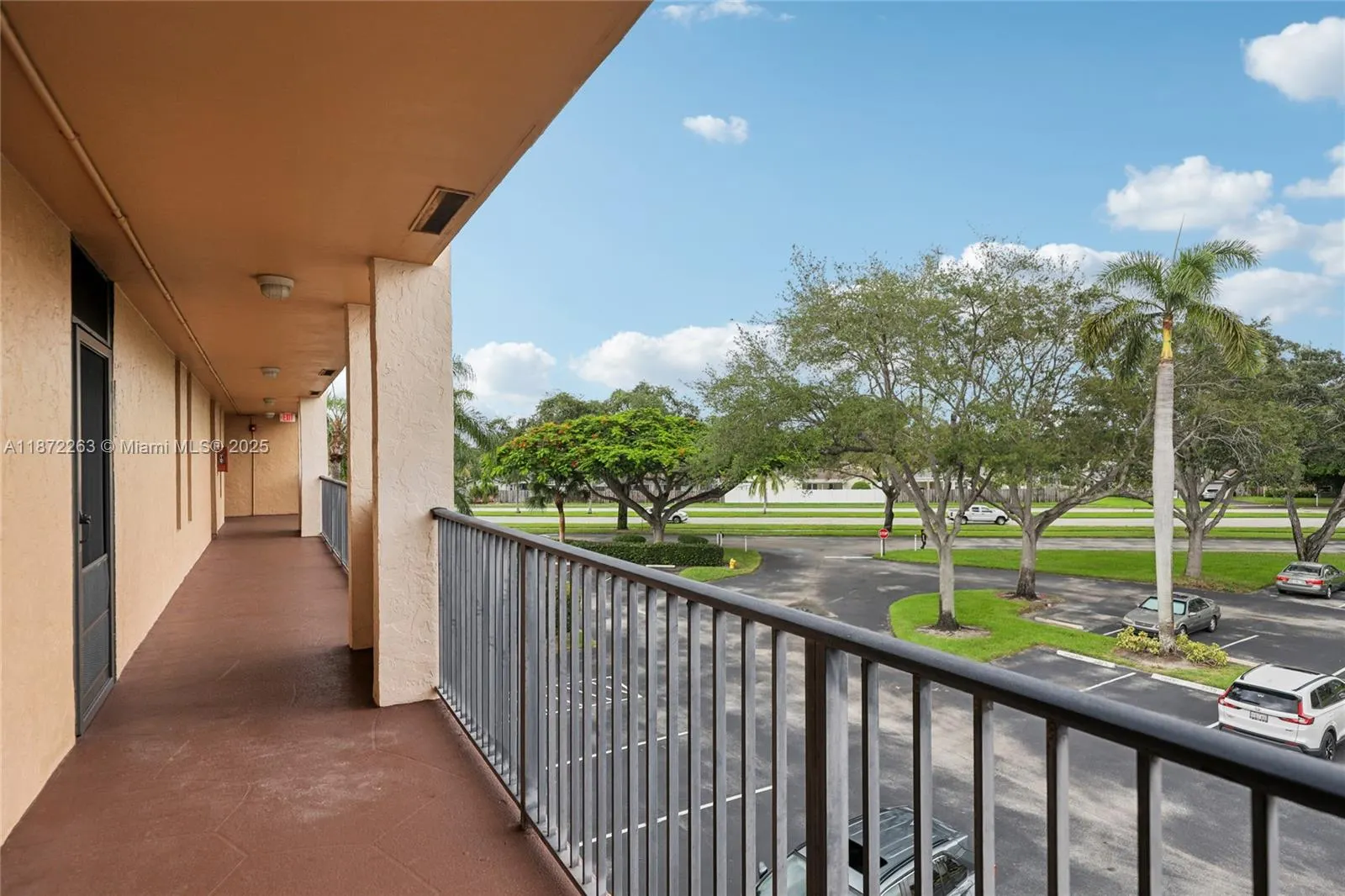 5732 Coral Lake Dr, #308