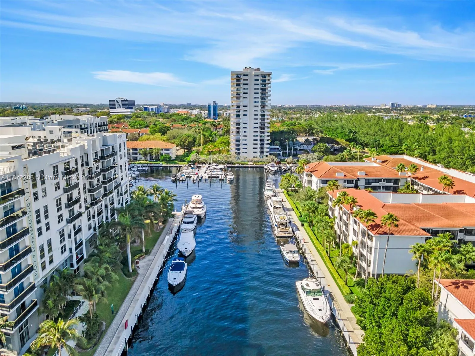 3200 Port Royale Dr N, #311