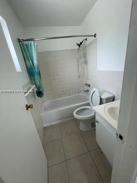 1829 N A St, #44