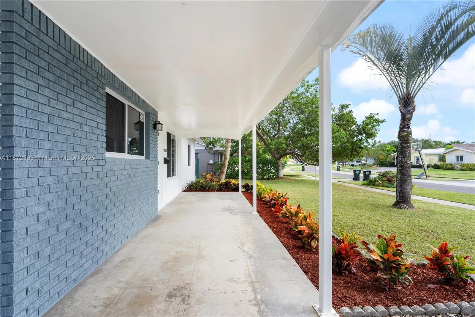 4331 NW 9th Ct