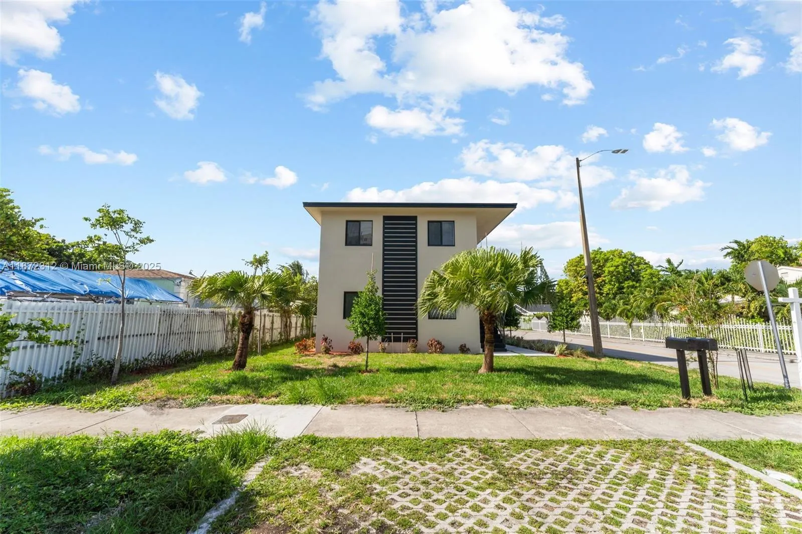 1171 NW 66th St