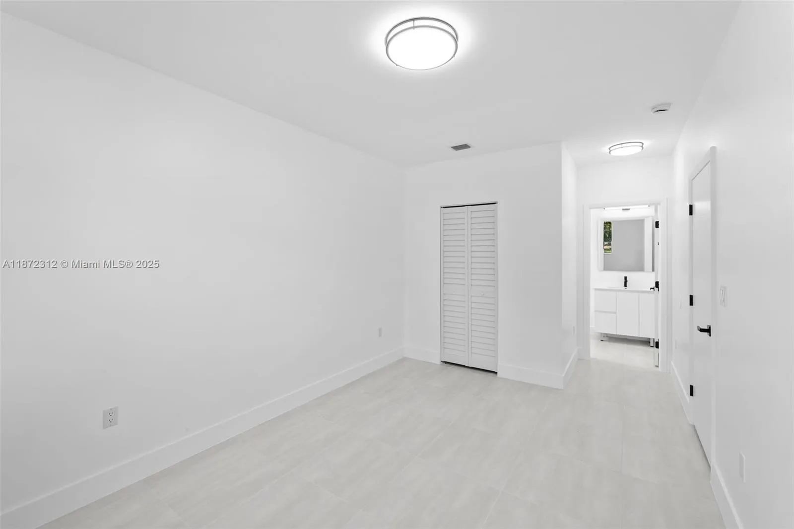 1171 NW 66th St