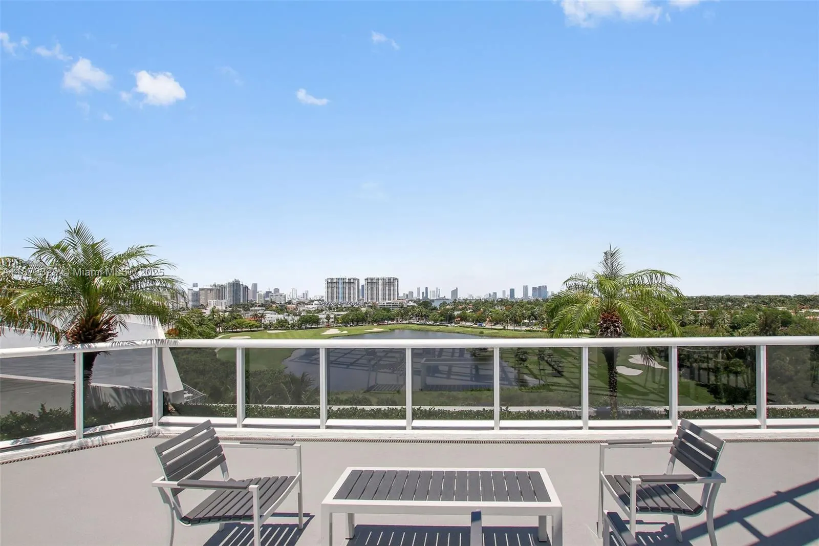 2001 Meridian Ave, #518