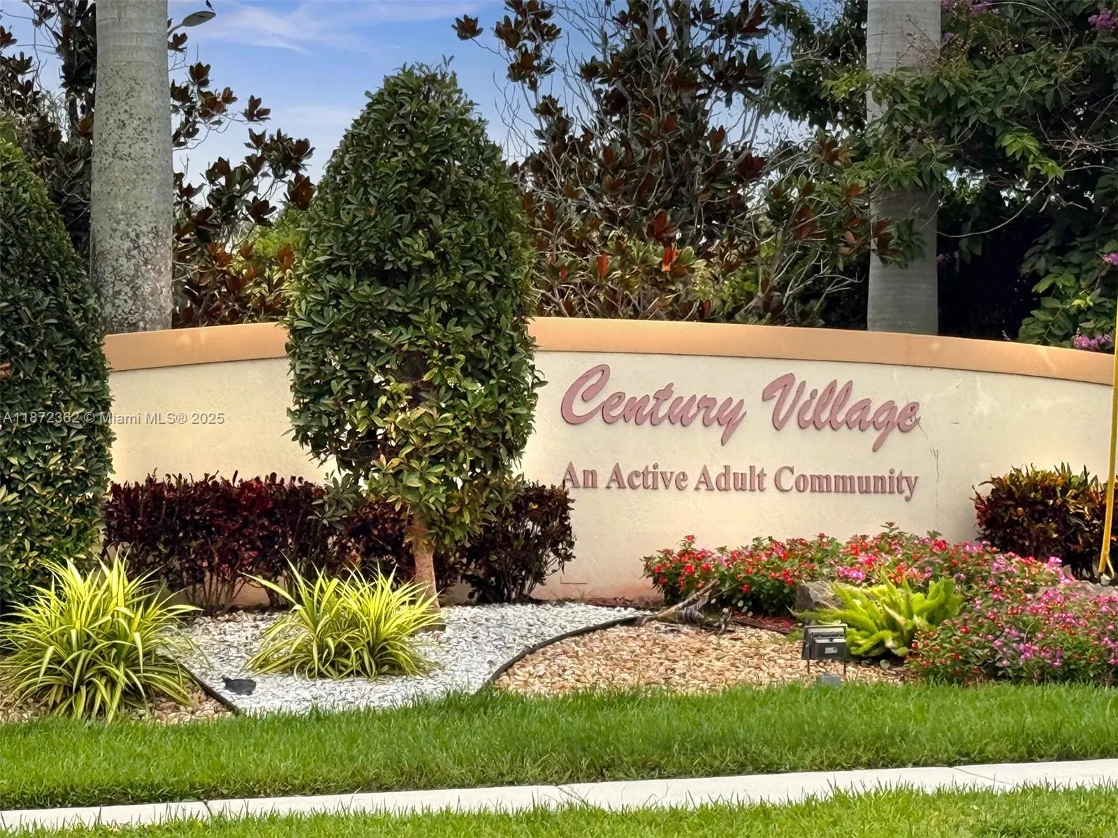 4047 Rexford C, #4047