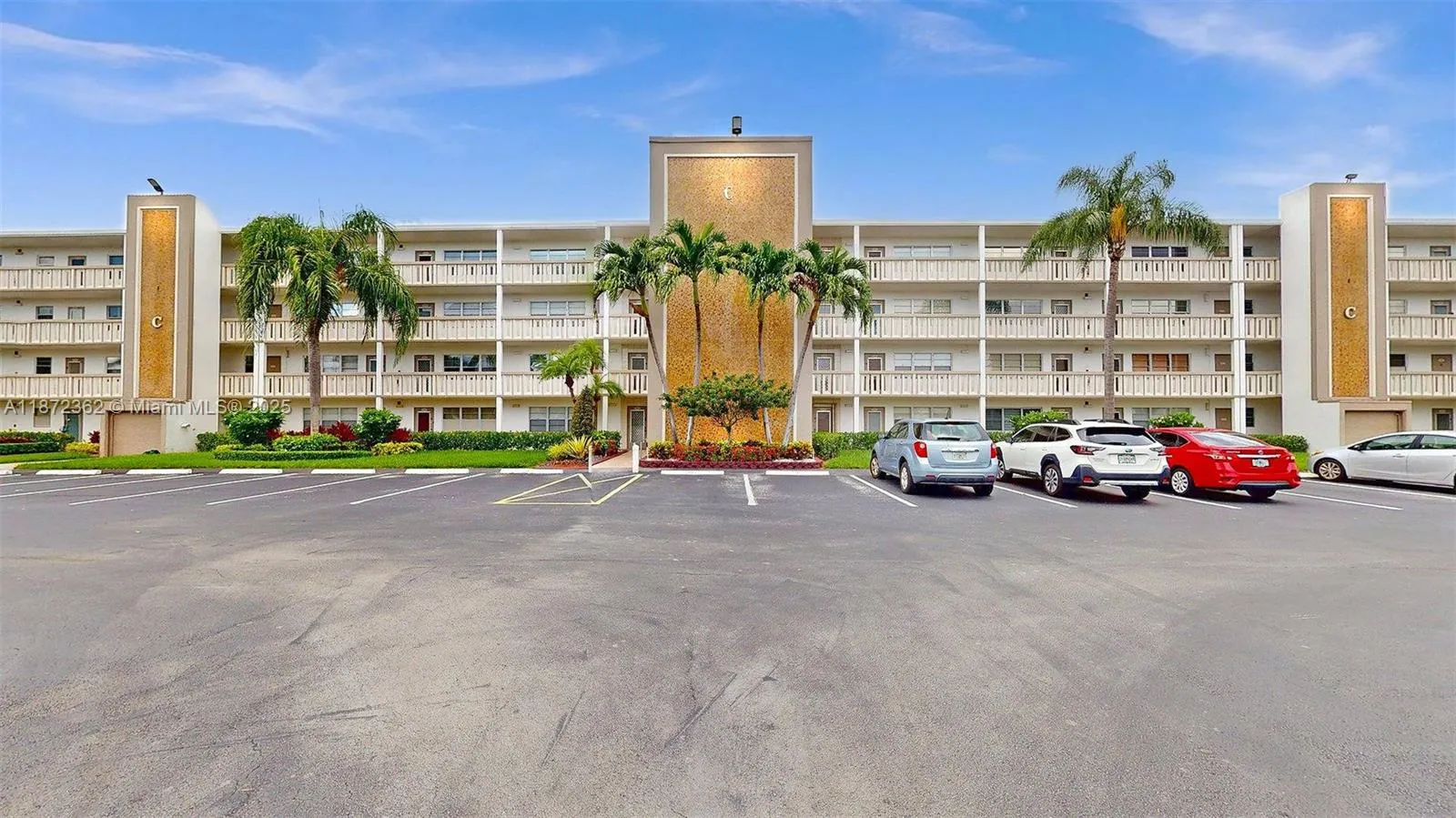 4047 Rexford C, #4047