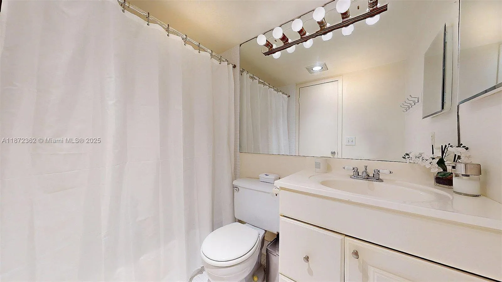 4047 Rexford C, #4047