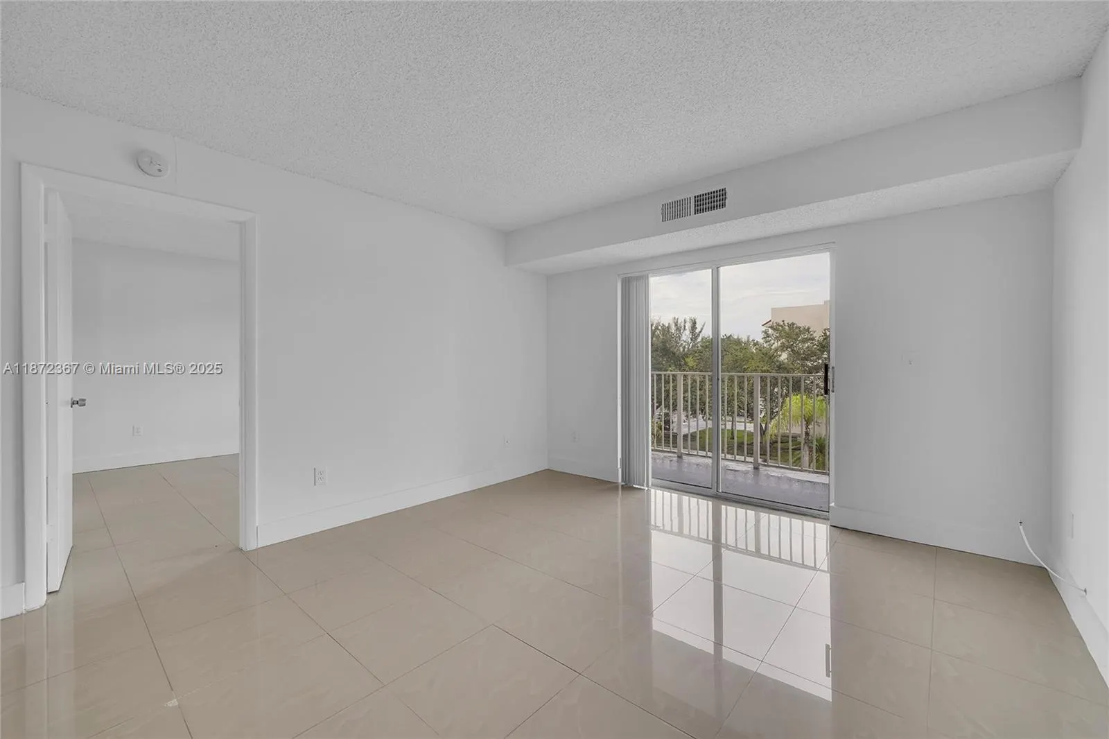 8260 SW 210th St, #201
