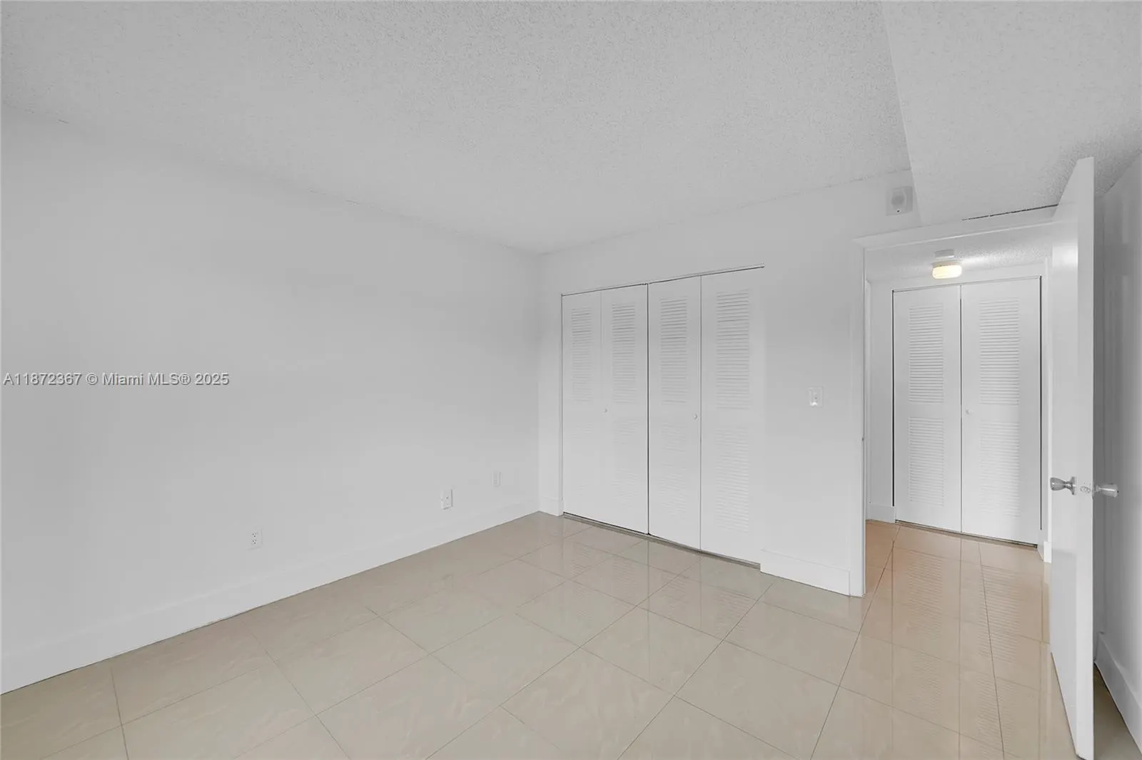 8260 SW 210th St, #201