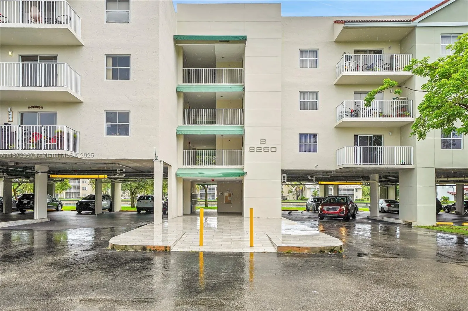 8260 SW 210th St, #201