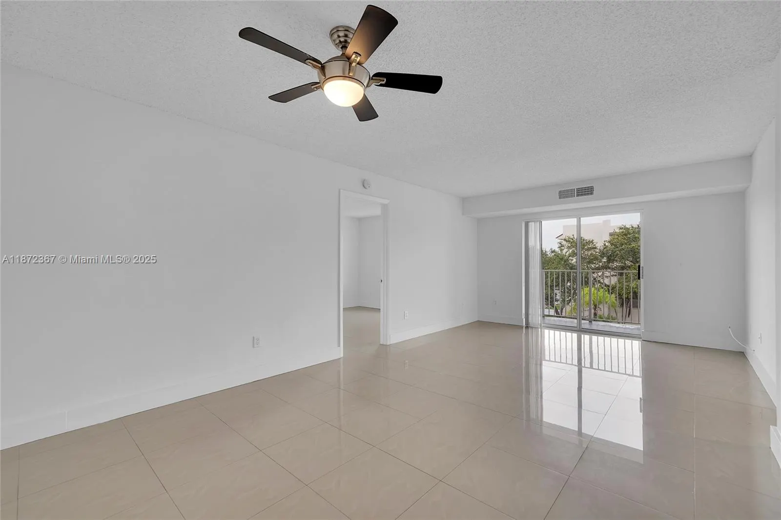 8260 SW 210th St, #201
