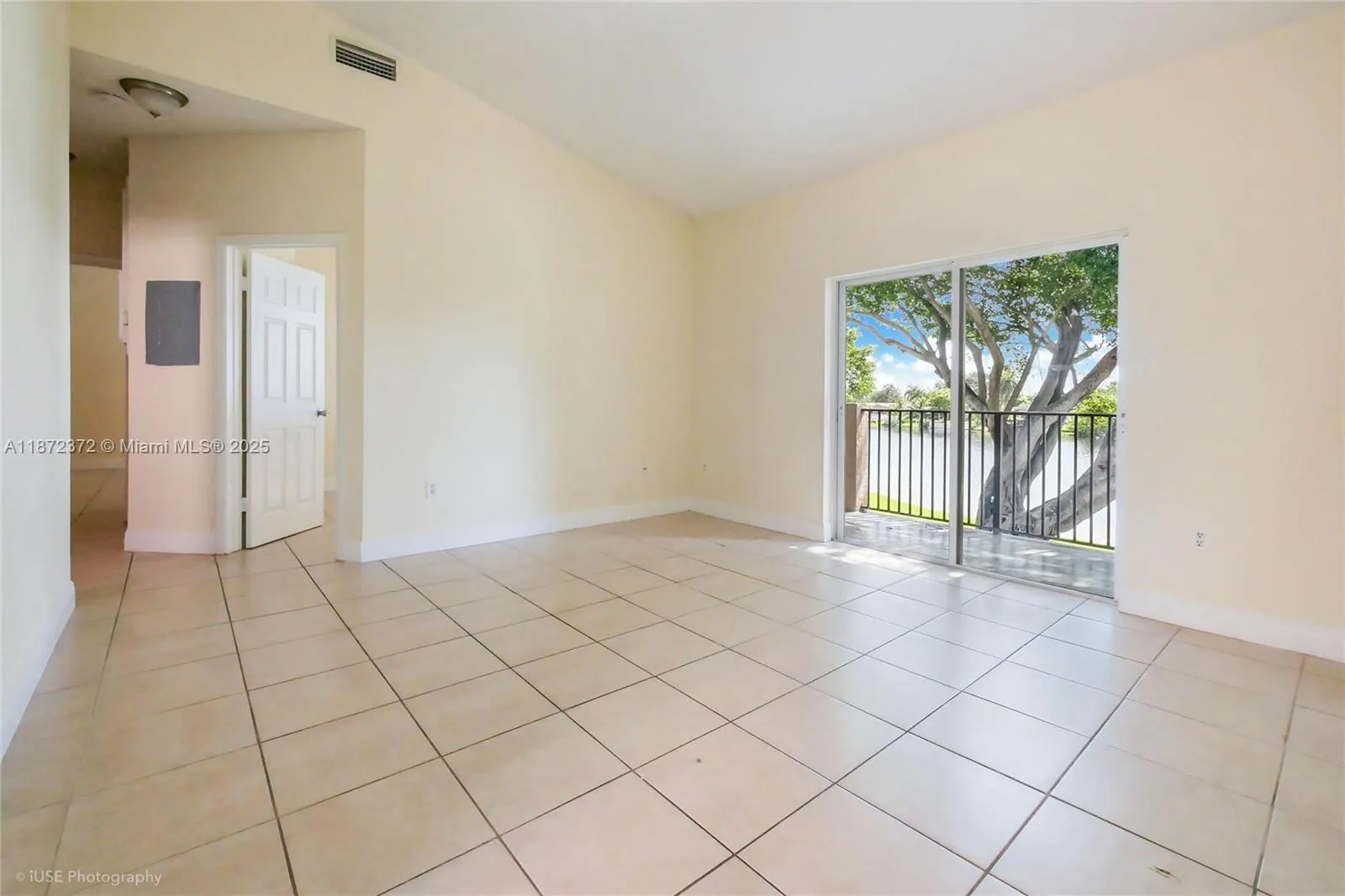 1941 NW 96th Ter, #8L