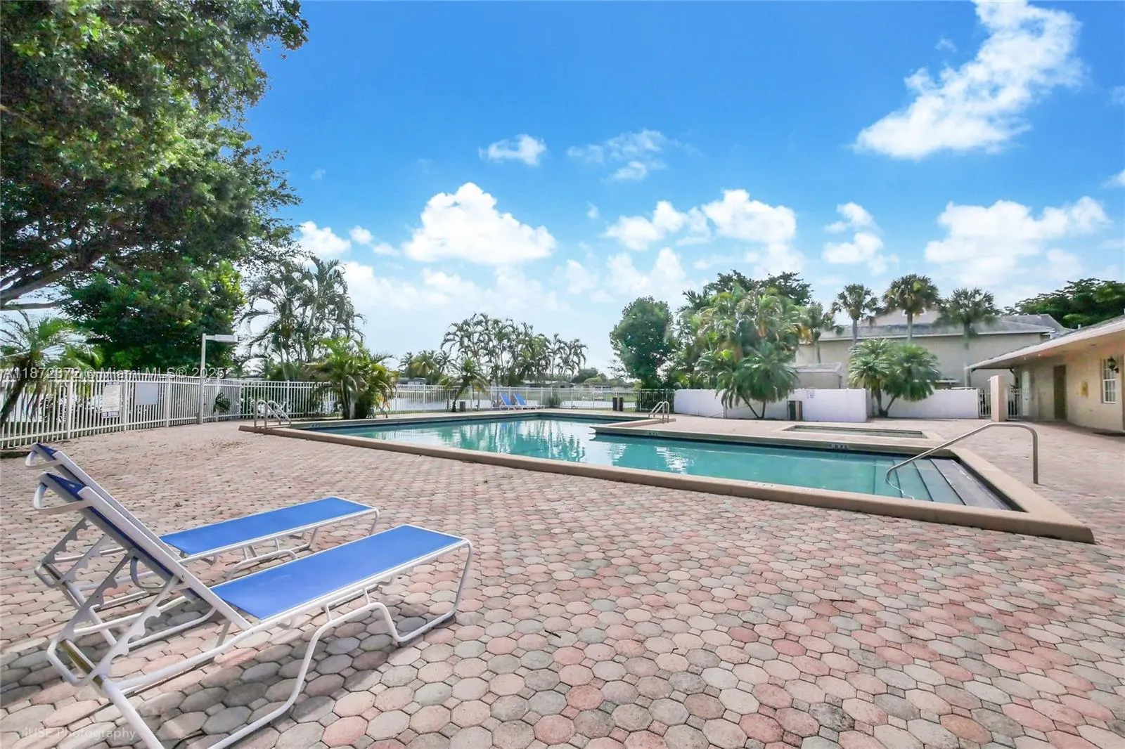 1941 NW 96th Ter, #8L