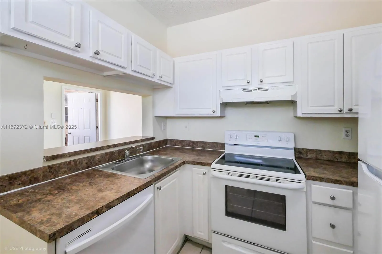 1941 NW 96th Ter, #8L