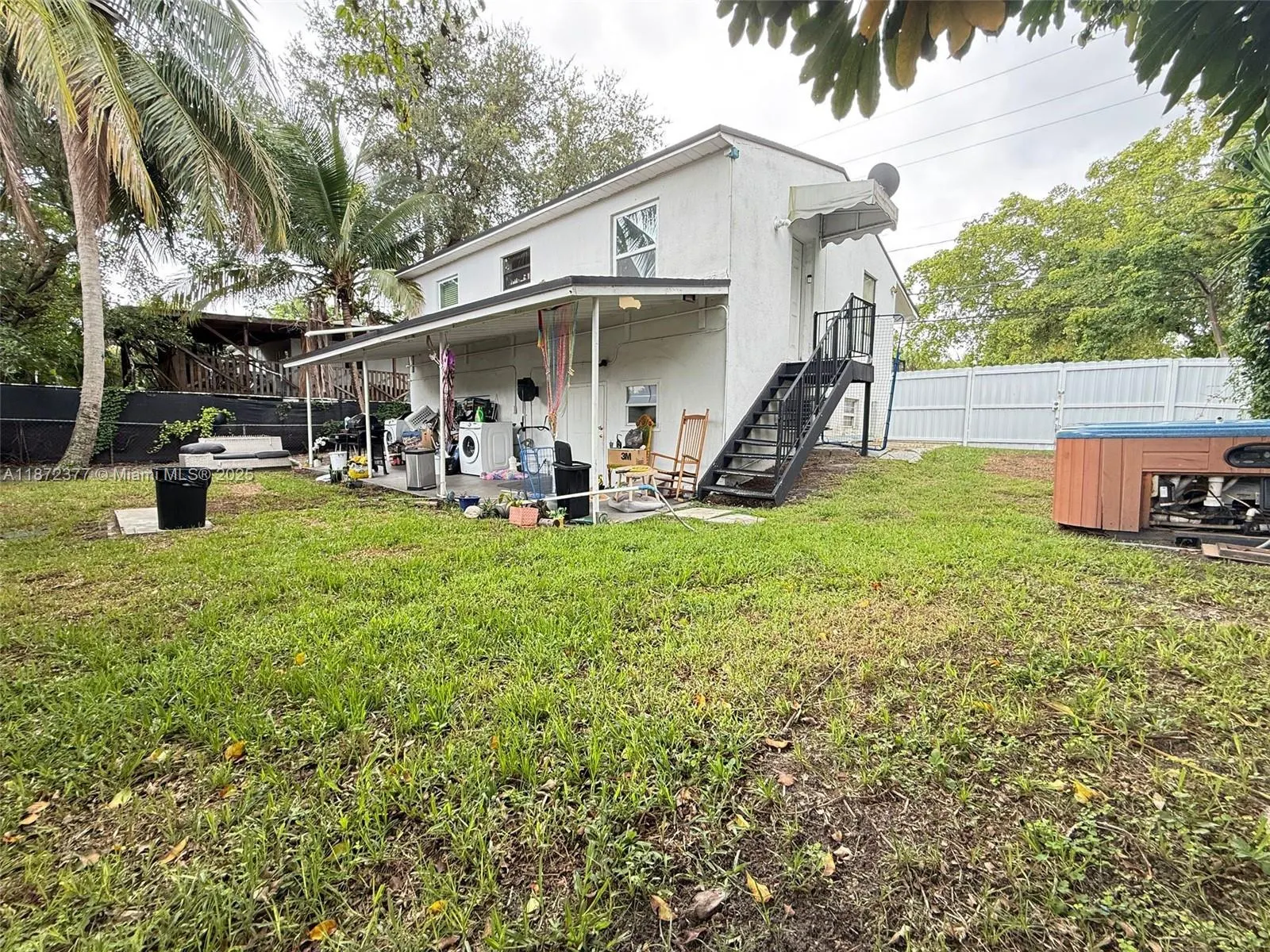 707 SW 8th Ave