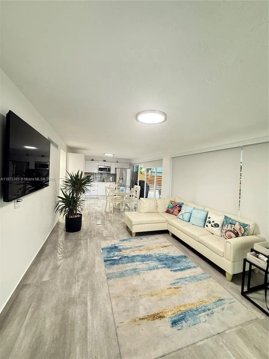 60 SE Marlin Ave, #2