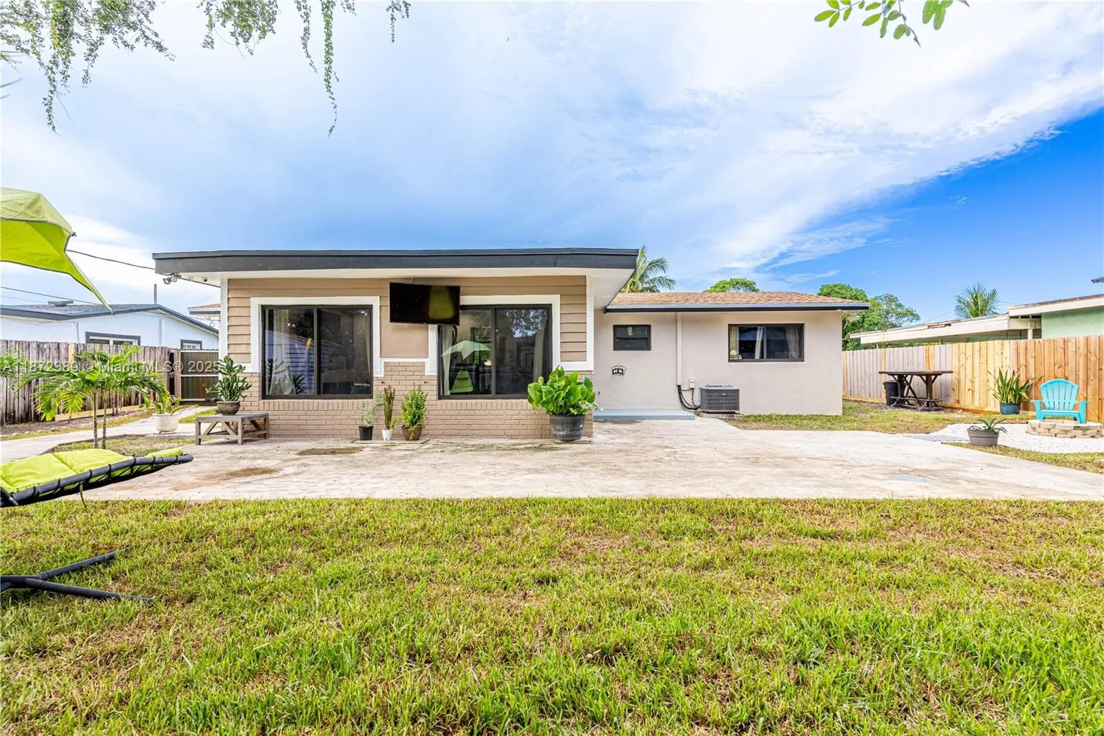 1262 NW 172nd Ter