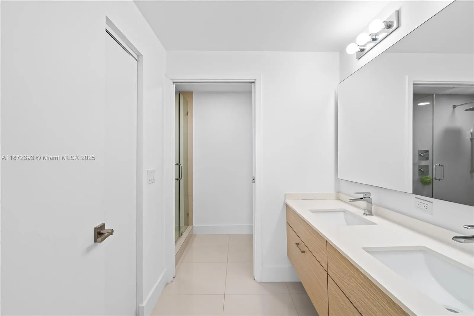 600 NE 27th St, #1803
