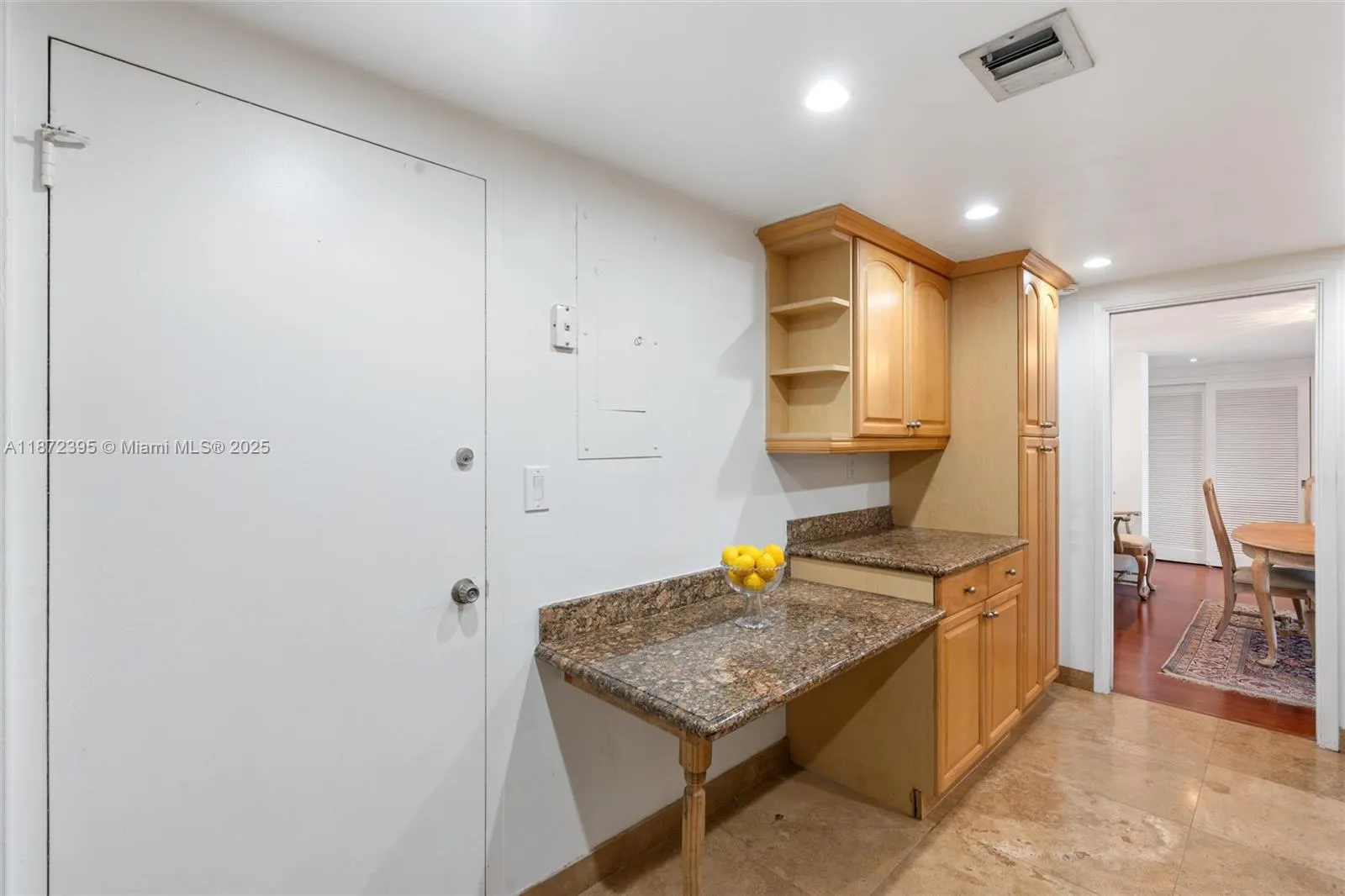 2100 S Ocean Dr, #5CD