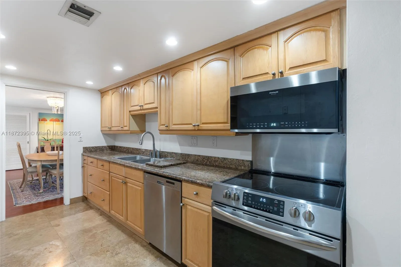 2100 S Ocean Dr, #5CD