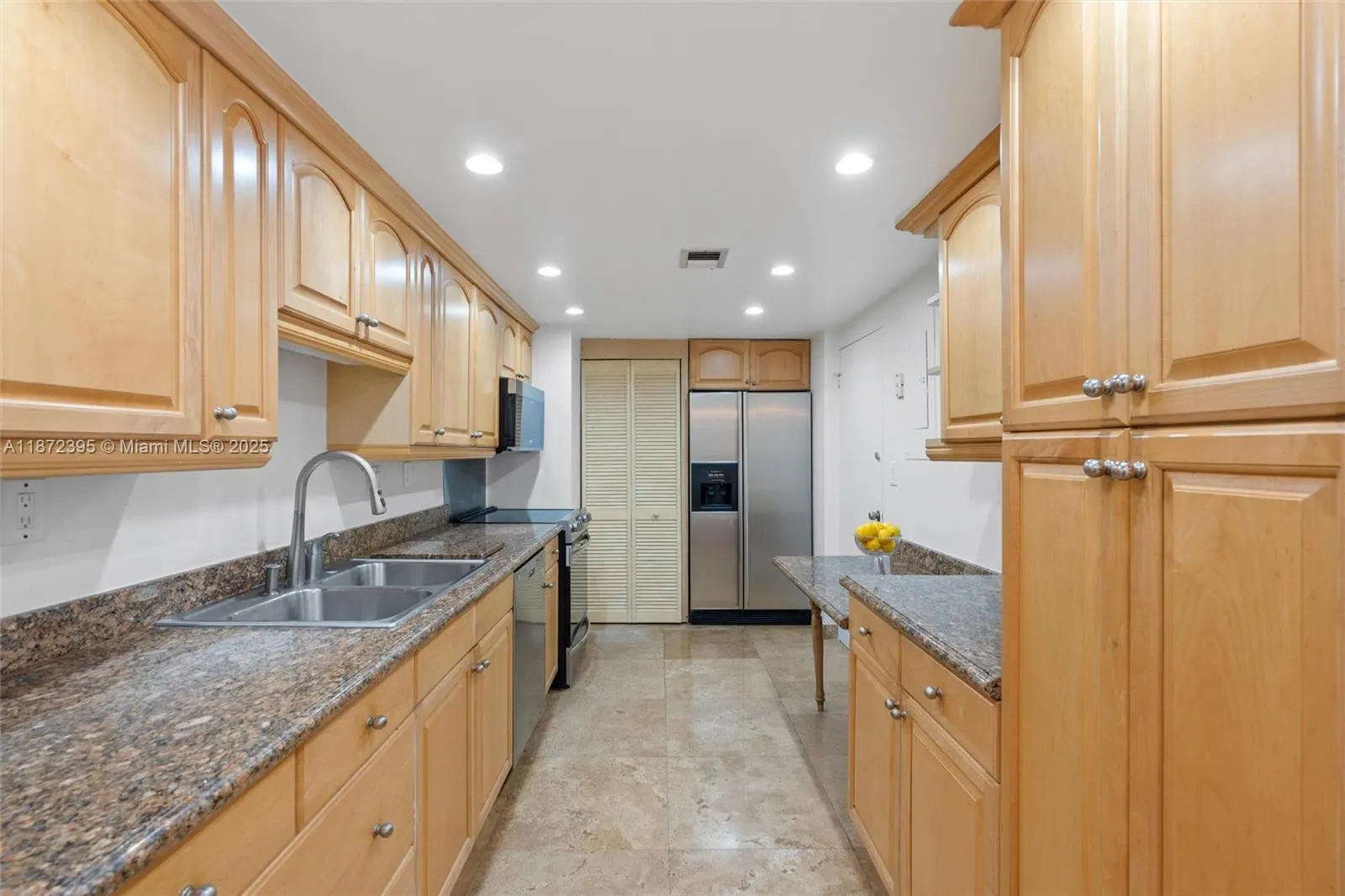 2100 S Ocean Dr, #5CD