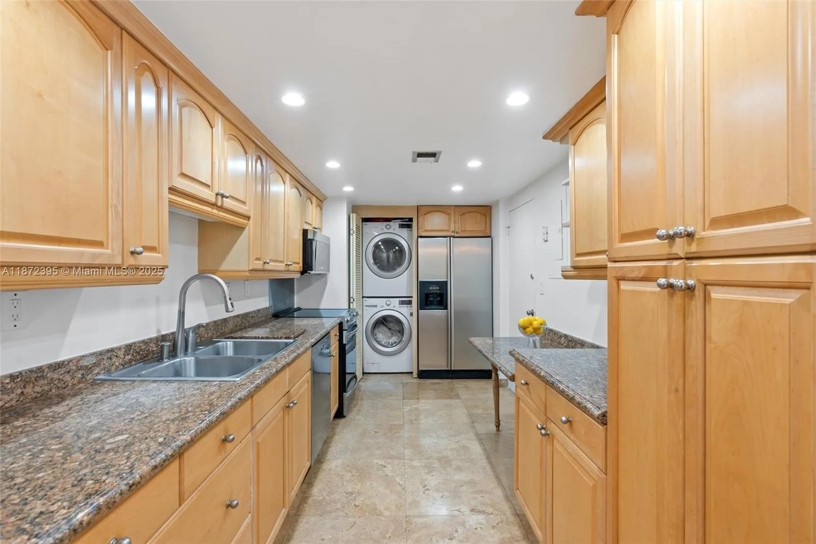 2100 S Ocean Dr, #5CD