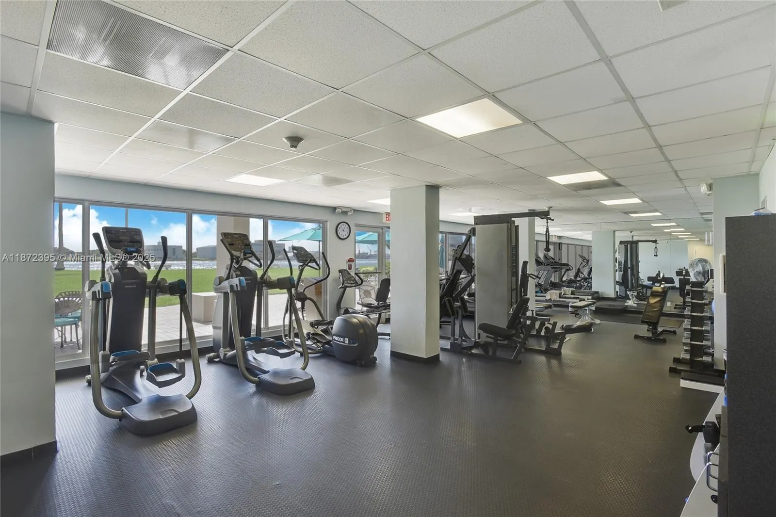 2100 S Ocean Dr, #5CD