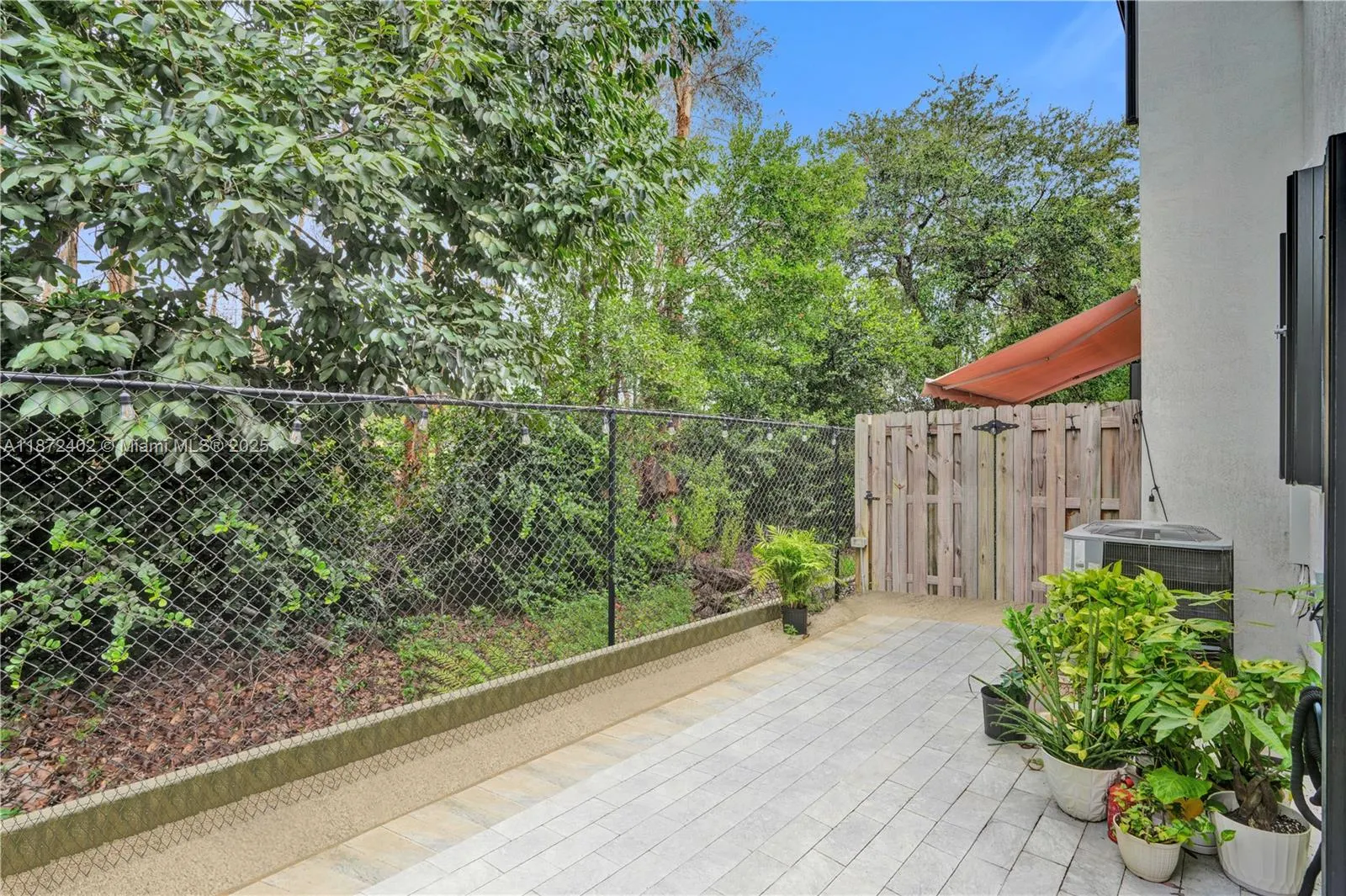 136 SW 185th Way
