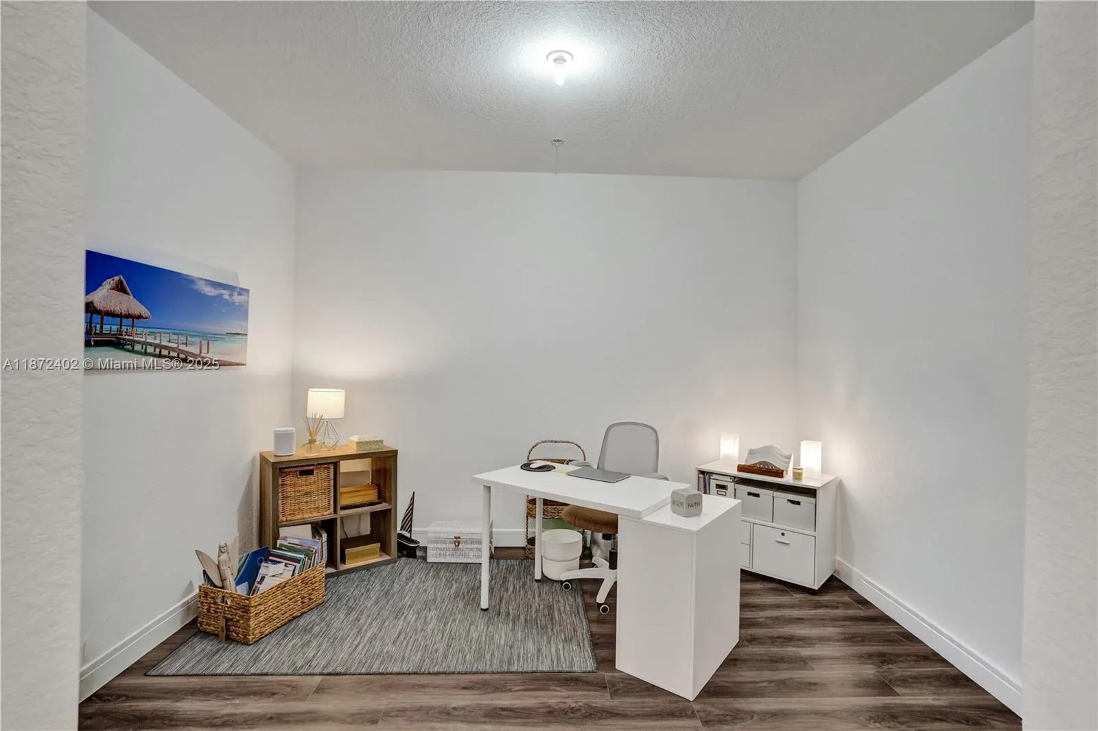 136 SW 185th Way
