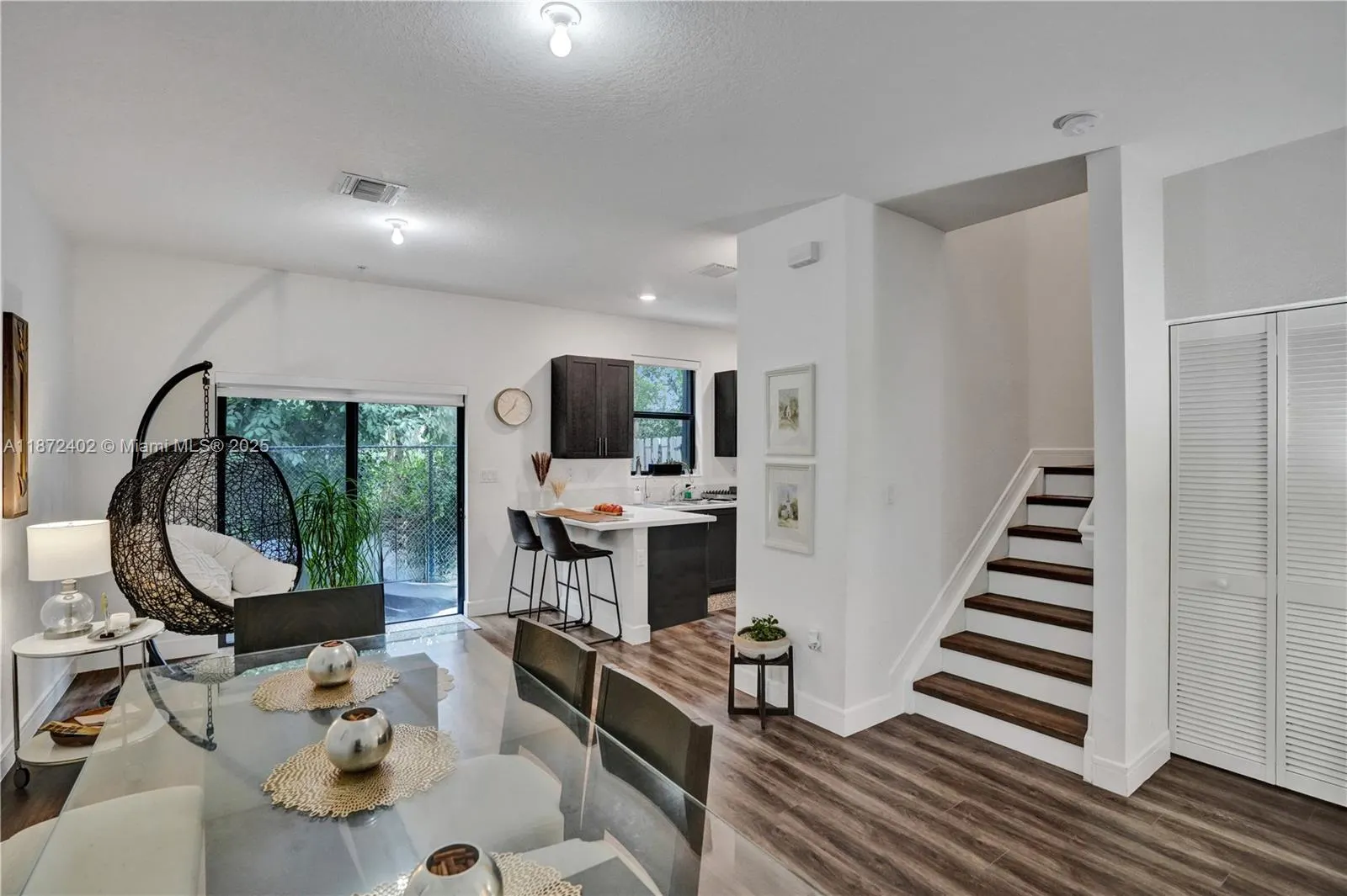 136 SW 185th Way